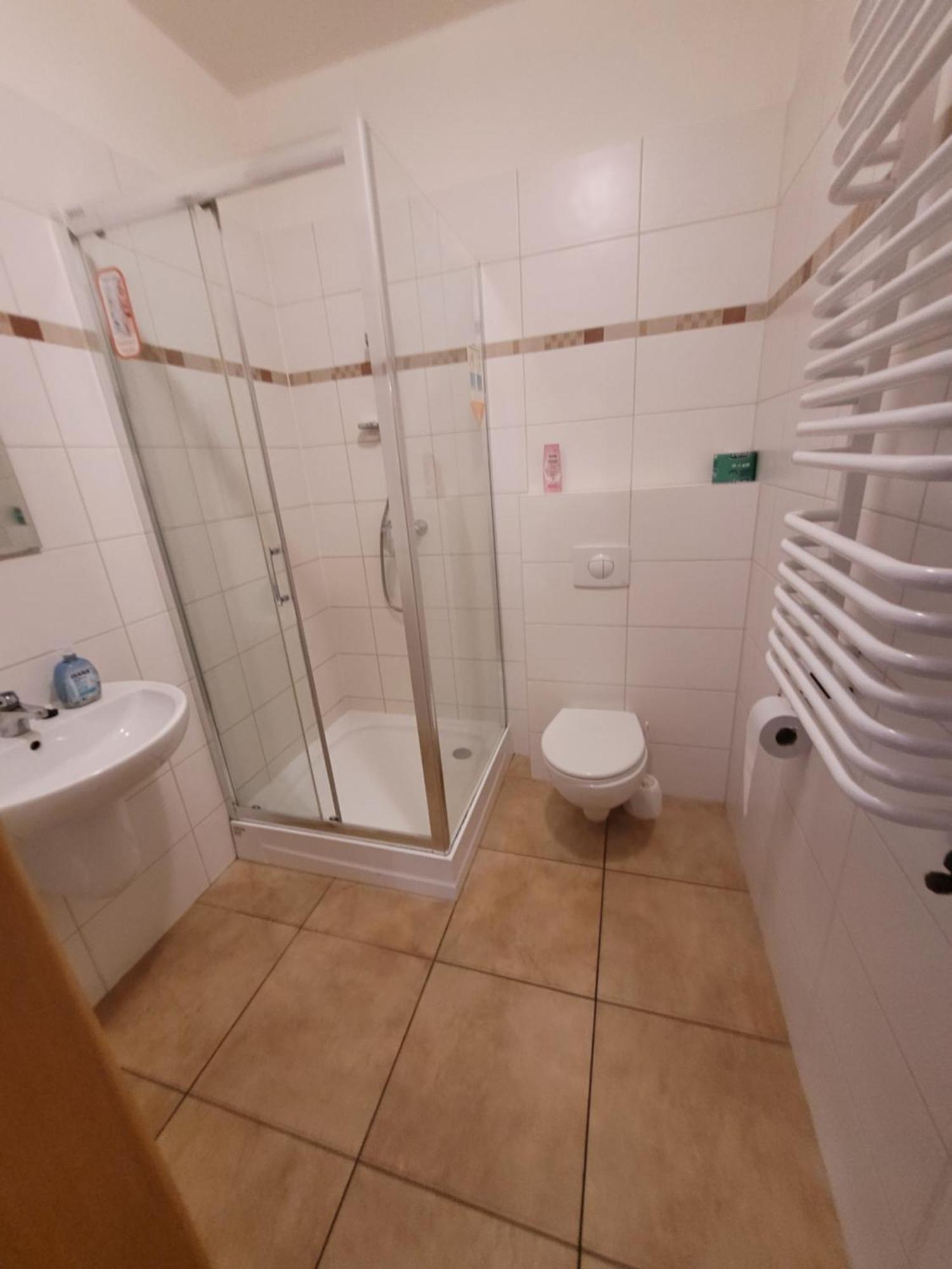 Dworek Biesiadny Radzewice Ngoại thất bức ảnh