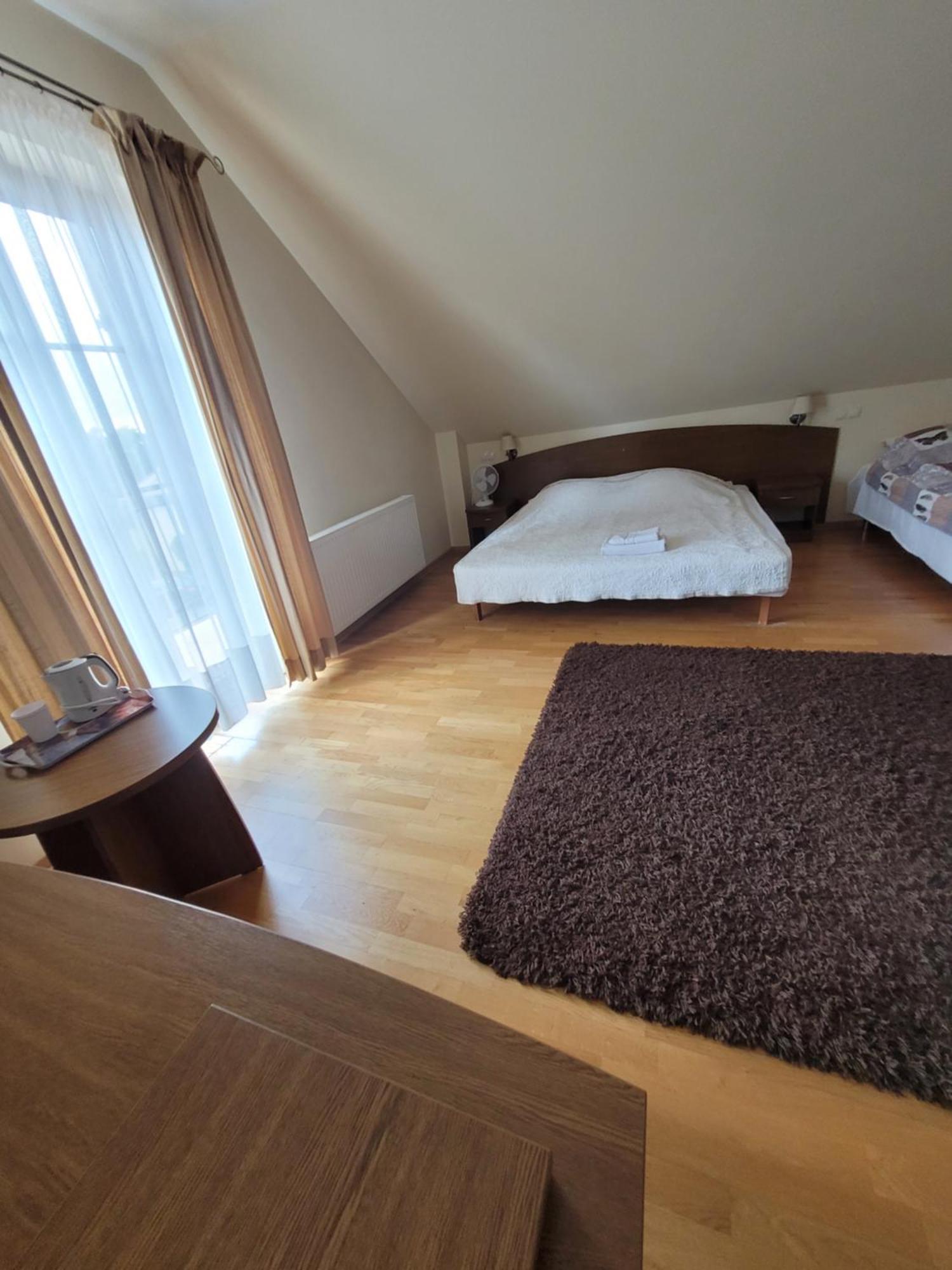 Dworek Biesiadny Radzewice Ngoại thất bức ảnh