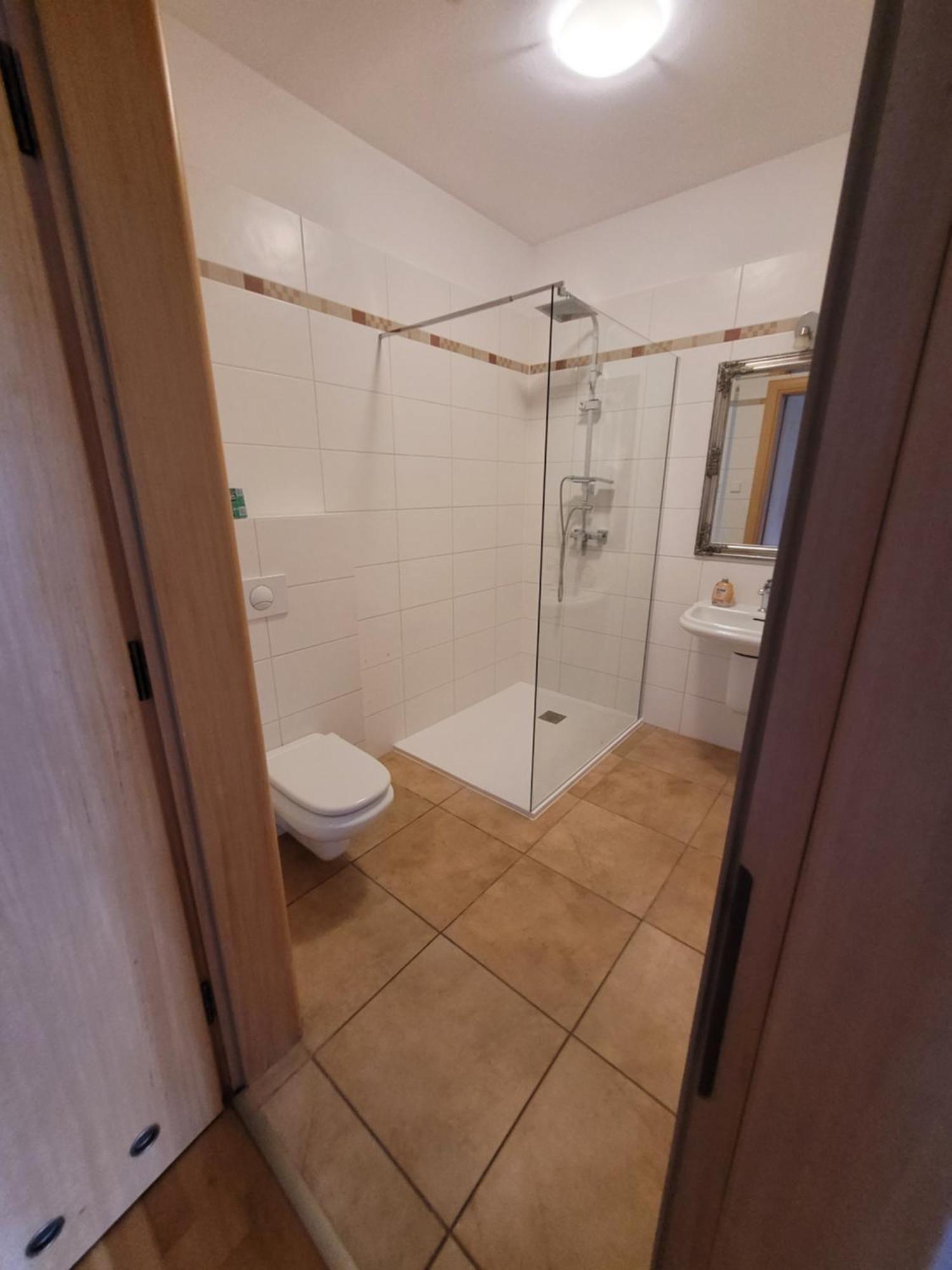 Dworek Biesiadny Radzewice Ngoại thất bức ảnh